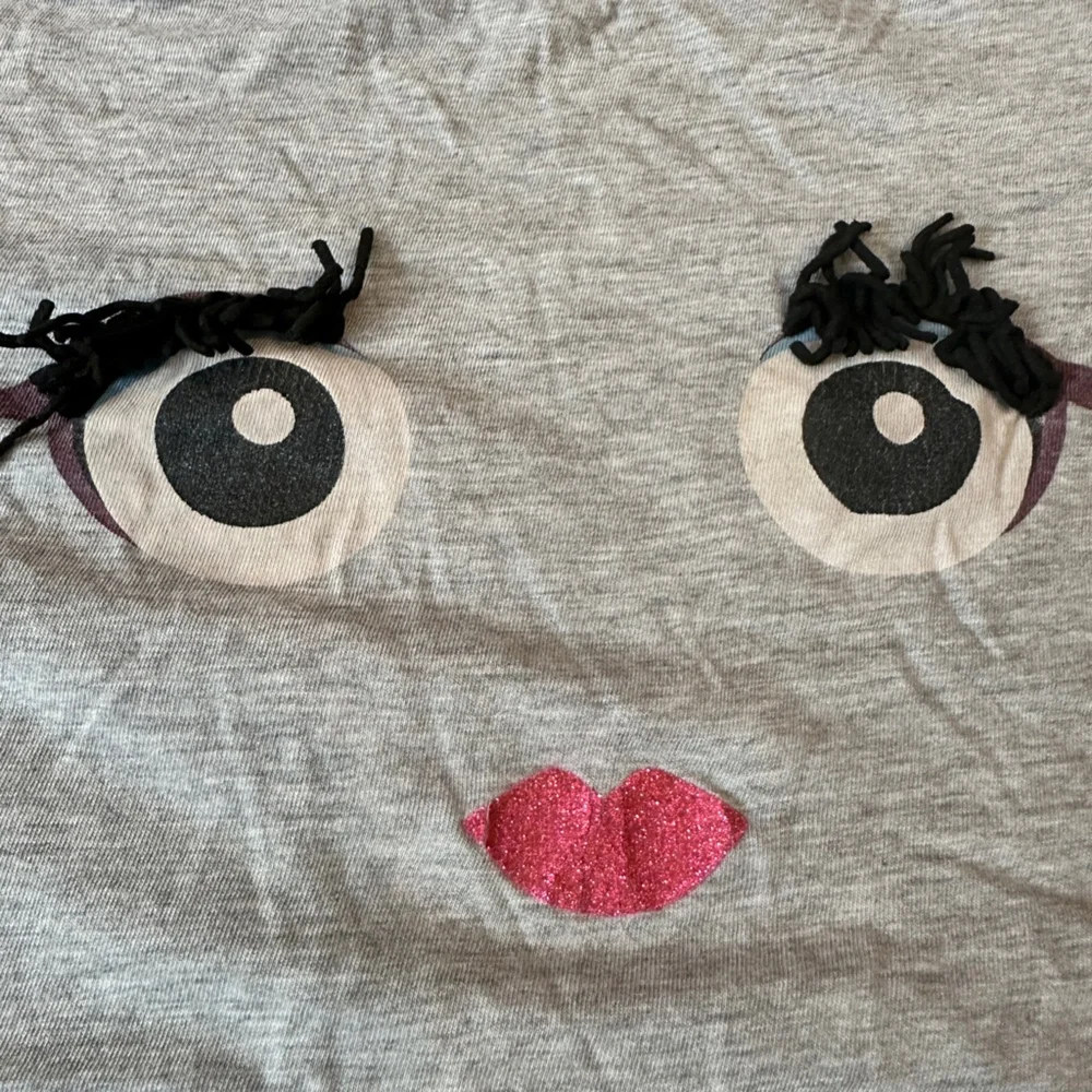 Kate Spade Broome Street Graphic Face Tee – Gray, Size XS‎